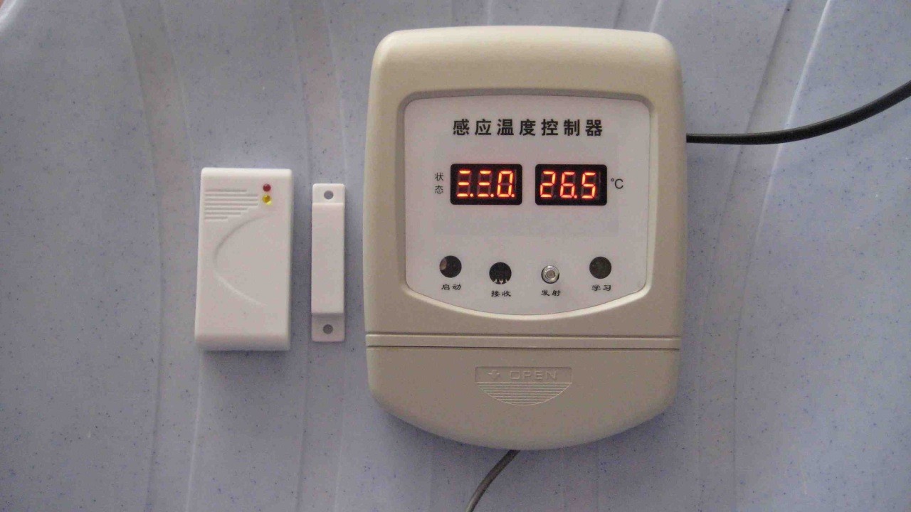 空調(diào)節(jié)能控制器